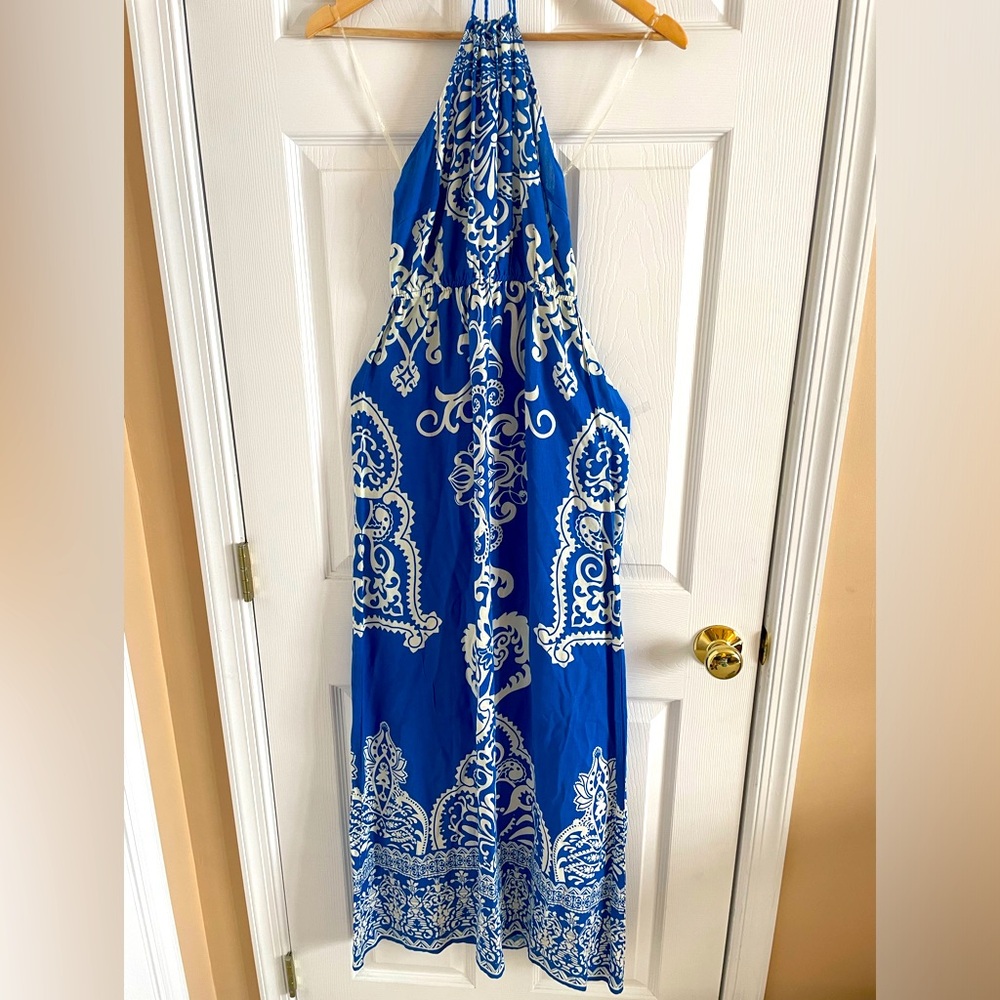 Flying Tomato open back maxi dress